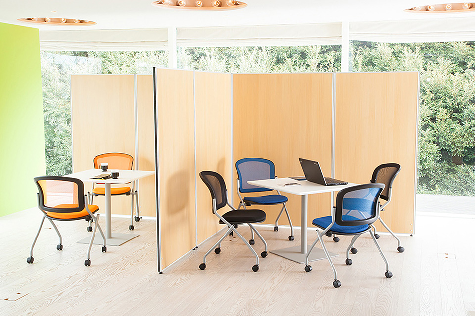 ブランディングデザイン｜イメージキービジュアル・カタログパンフレットデザイン3