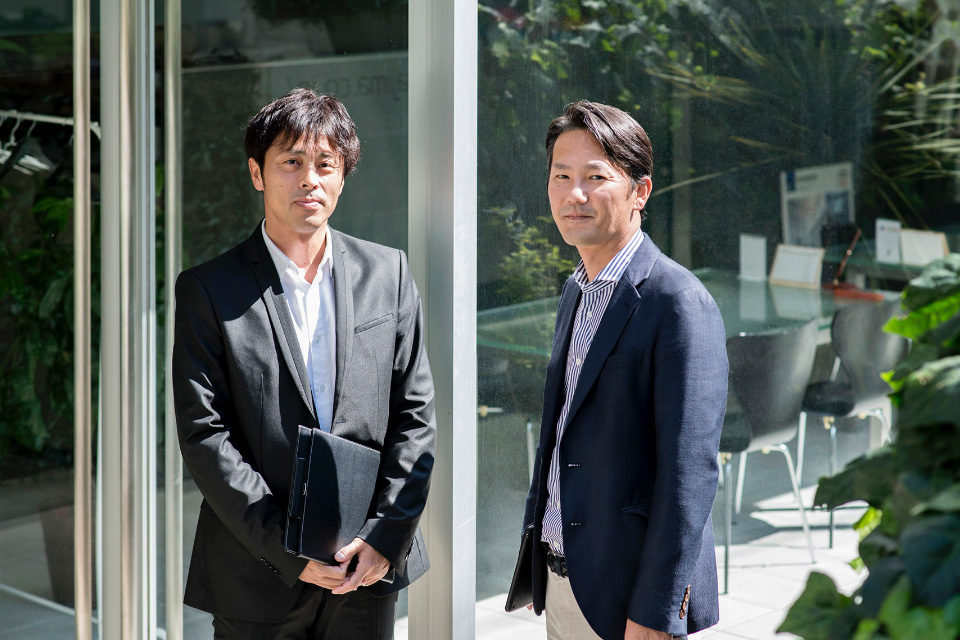 ブランディングデザイン｜人物撮影2