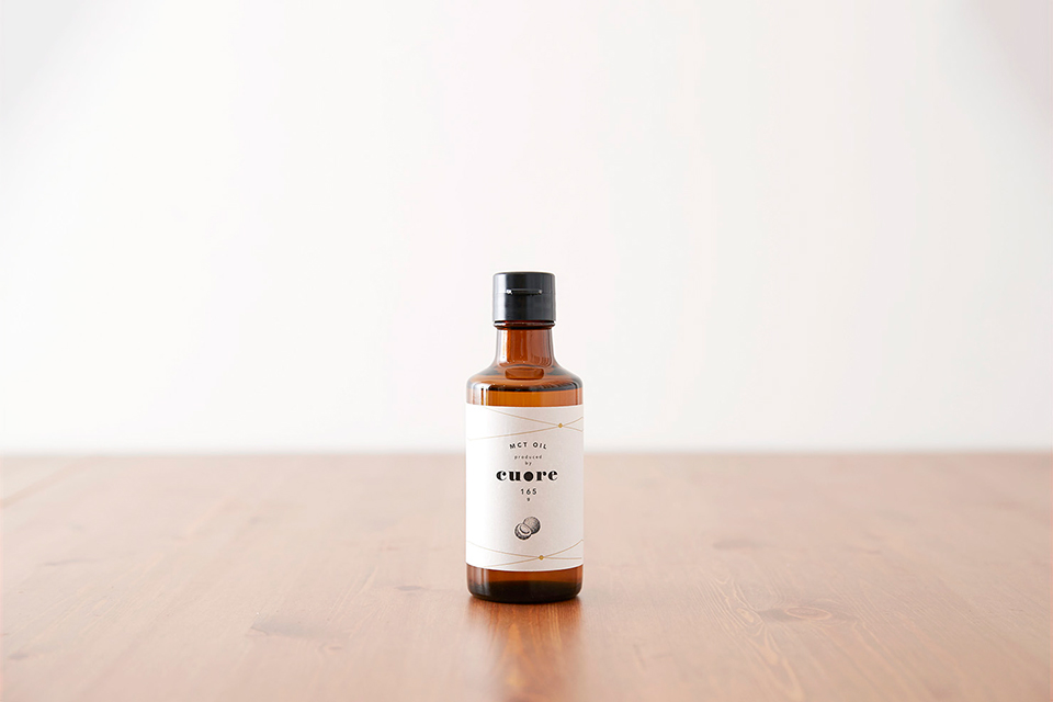 ブランディングデザイン|CUOREのラベルデザインと商品1