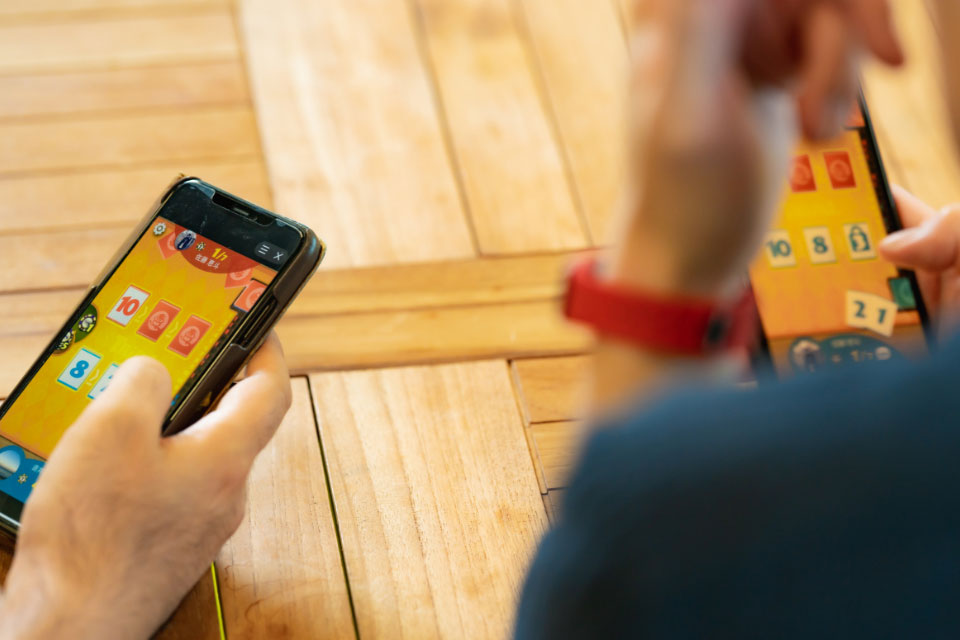 VOICE ブランド世界観イメージ写真